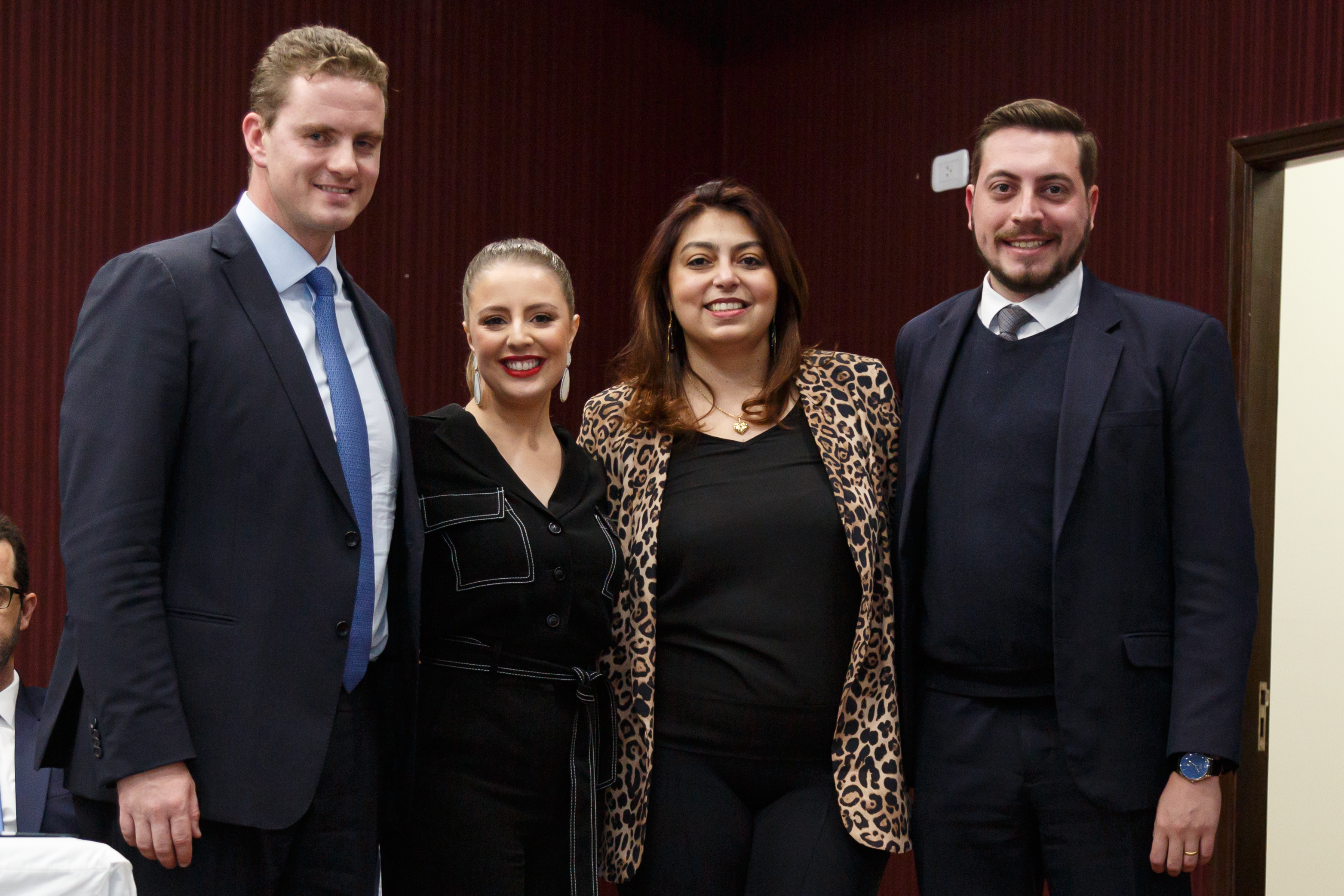 Confira a galeria de fotos da posse da nova diretoria do Iprade